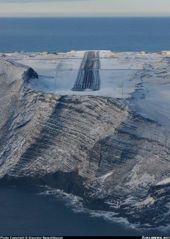 Sur cette piste d'atterrissage, de bons freins ne sont même pas suffisant ! Il faut une bonne prière height=